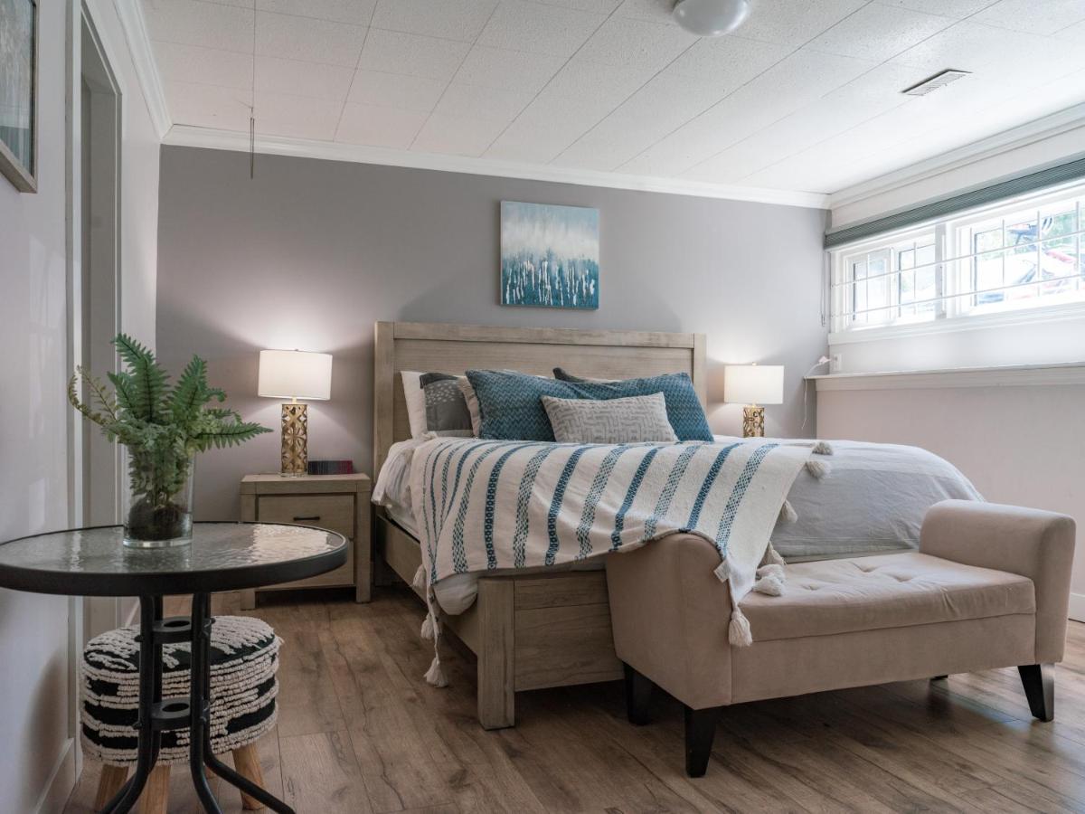Cheerful Home Close To Downtown Κελόουνα  Εξωτερικό φωτογραφία