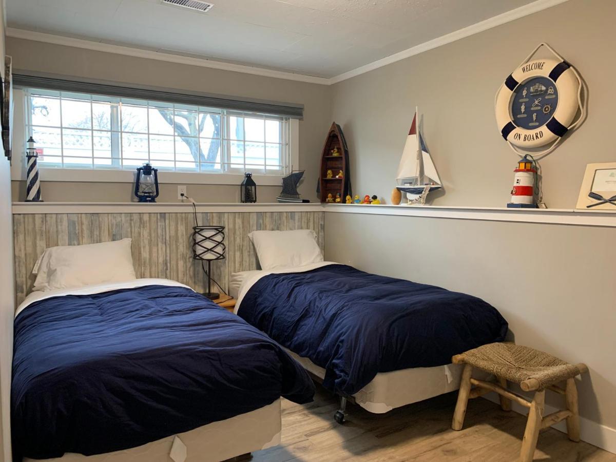 Cheerful Home Close To Downtown Κελόουνα  Εξωτερικό φωτογραφία